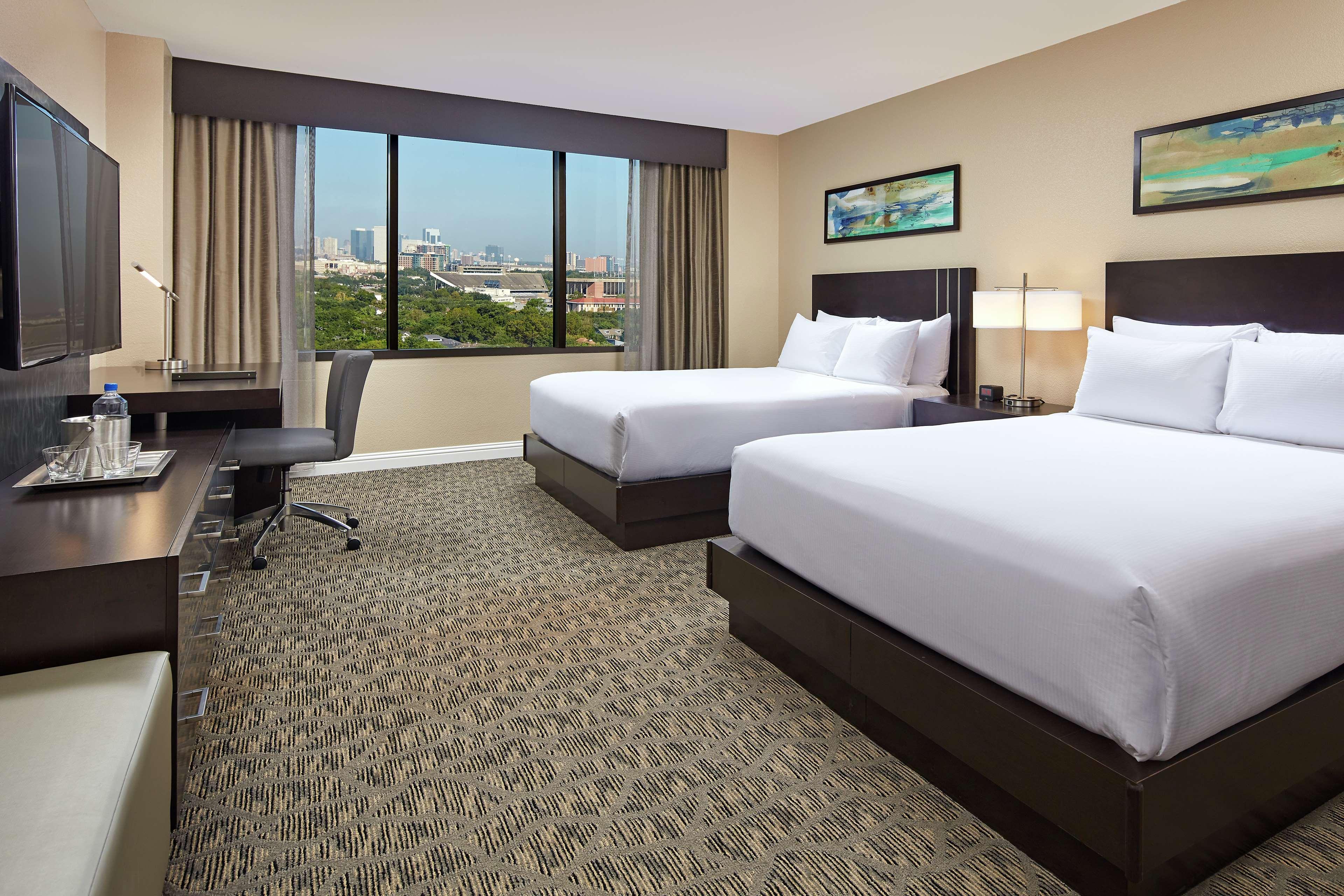 Hotel Hilton Houston Plaza/Medical Center Extérieur photo